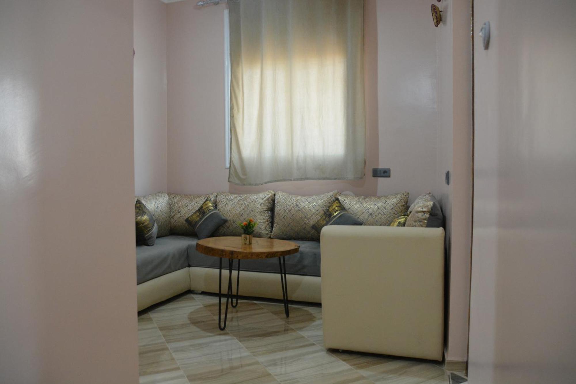 タガズーAzour Houseアパートメント エクステリア 写真